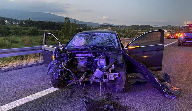 İki Otomobilin Çarpıştığı Kazada Ardeşenli 2 Kardeş Hayatını Kaybetti